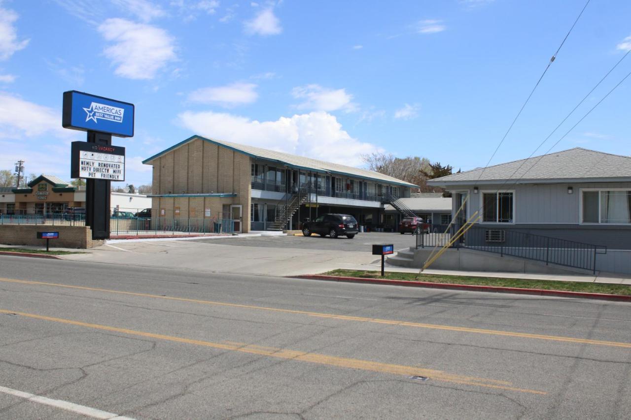 Signature Inn Winnemucca Esterno foto